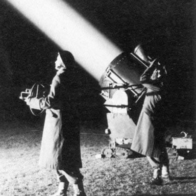 ATS operating searchlight World War 2